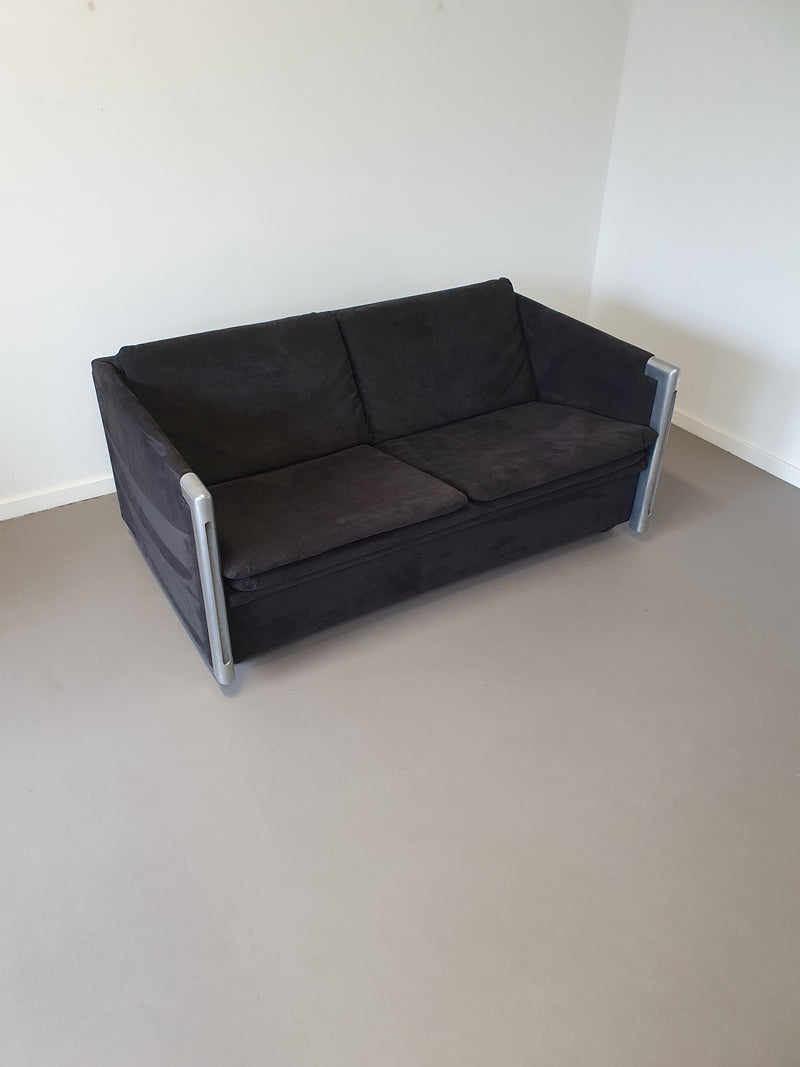 2 x Fauteuil 1 x bank maat 20/Sandwich. Ontwerp van Claire Bataille en Paul Ibens voor 't Spectrum collectie van 1973-1974