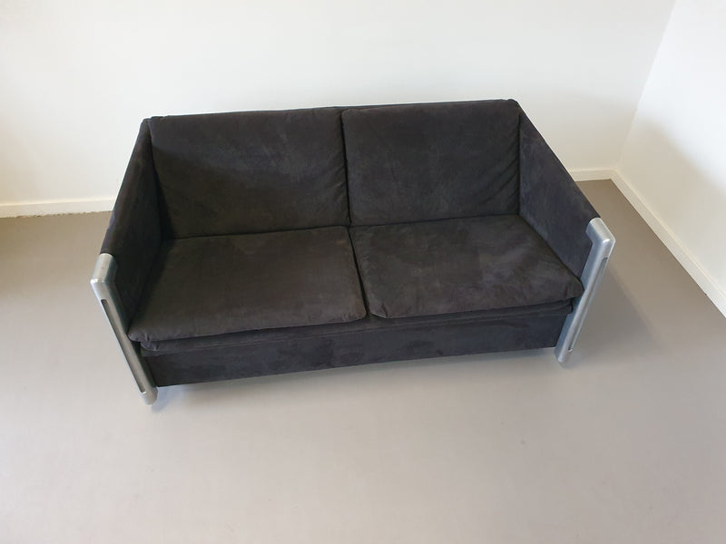 2 x Fauteuil 1 x bank maat 20/Sandwich. Ontwerp van Claire Bataille en Paul Ibens voor 't Spectrum collectie van 1973-1974