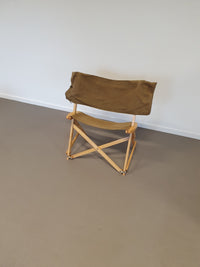 Praia klapstoel. Voor Gavina 1968. Hoogte 75 / breedte 57 / diepte 44 / zithoogte 40 cm