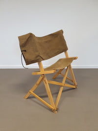 Praia klapstoel. Voor Gavina 1968. Hoogte 75 / breedte 57 / diepte 44 / zithoogte 40 cm