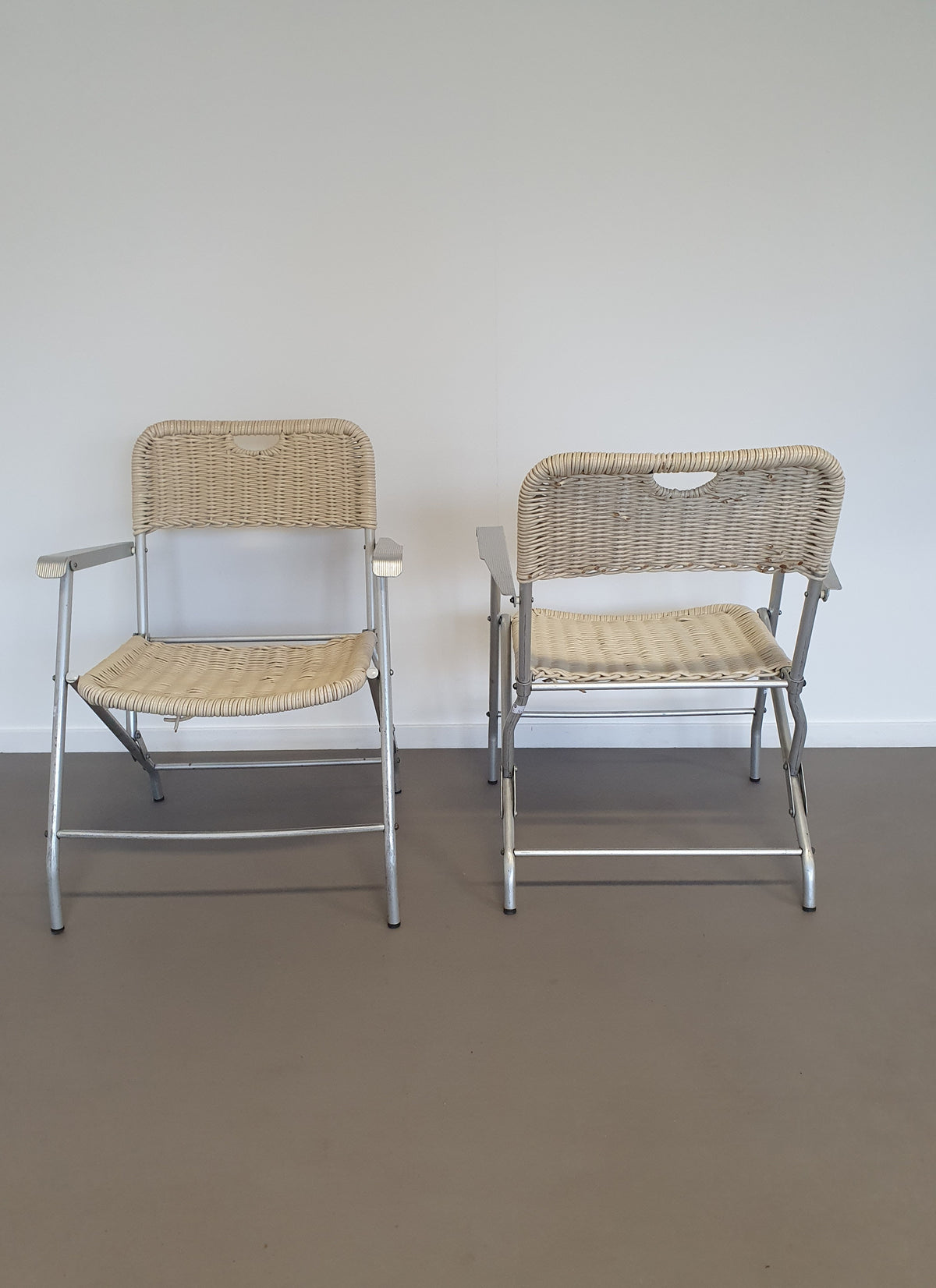 Hilbrant alu folding chairs