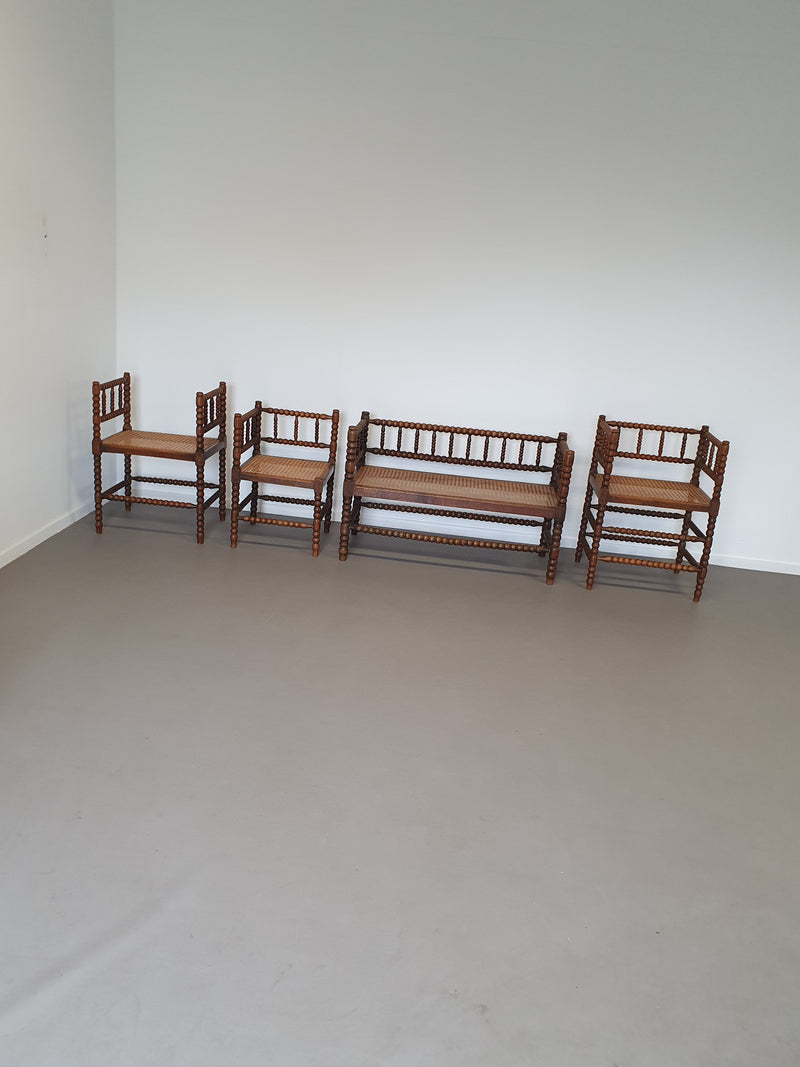 Bijpassende Bobbin-familiegroep 1 x bank, 3 x stoel.