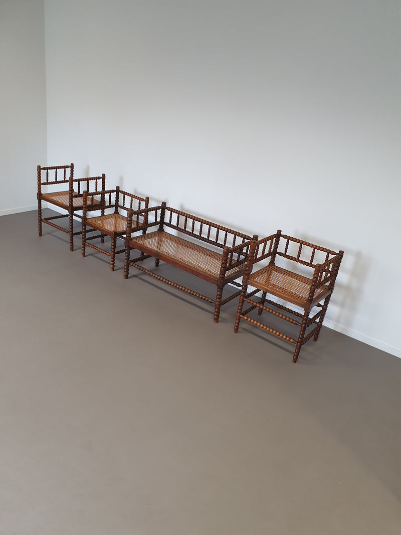 Bijpassende Bobbin-familiegroep 1 x bank, 3 x stoel.