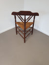 2 x Nederlandse fauteuil gedraaide bobbin hoekstoel biezen zitting rustiek