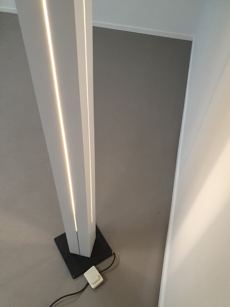 Witte Ettore Sottsass Moonlight vloerlamp nr. 14104, Italië jaren 70 