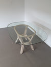 Bureau/tafel van gespleten riet.