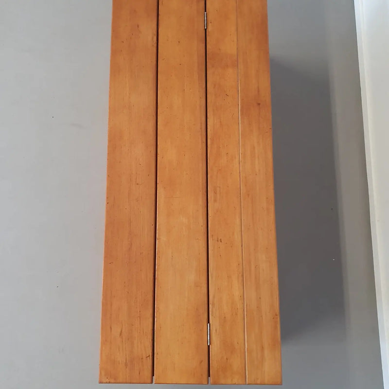 Schrootjes klepbankje 1970s
115 x 50 x 40 cm hoog