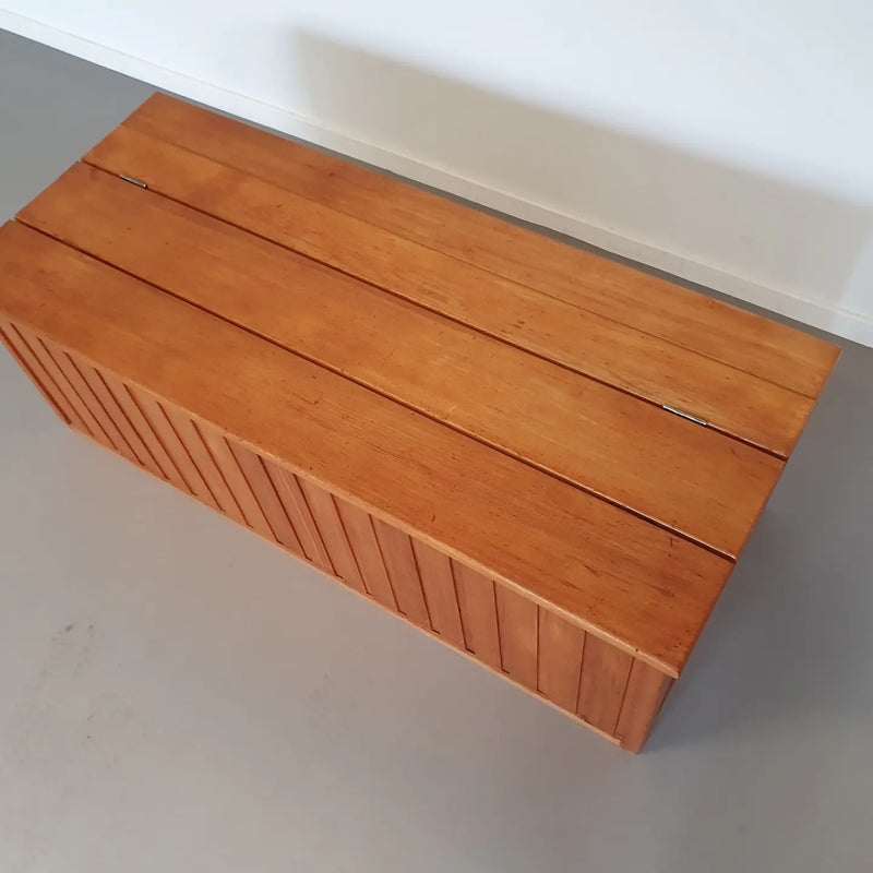 Schrootjes klepbankje 1970s
115 x 50 x 40 cm hoog