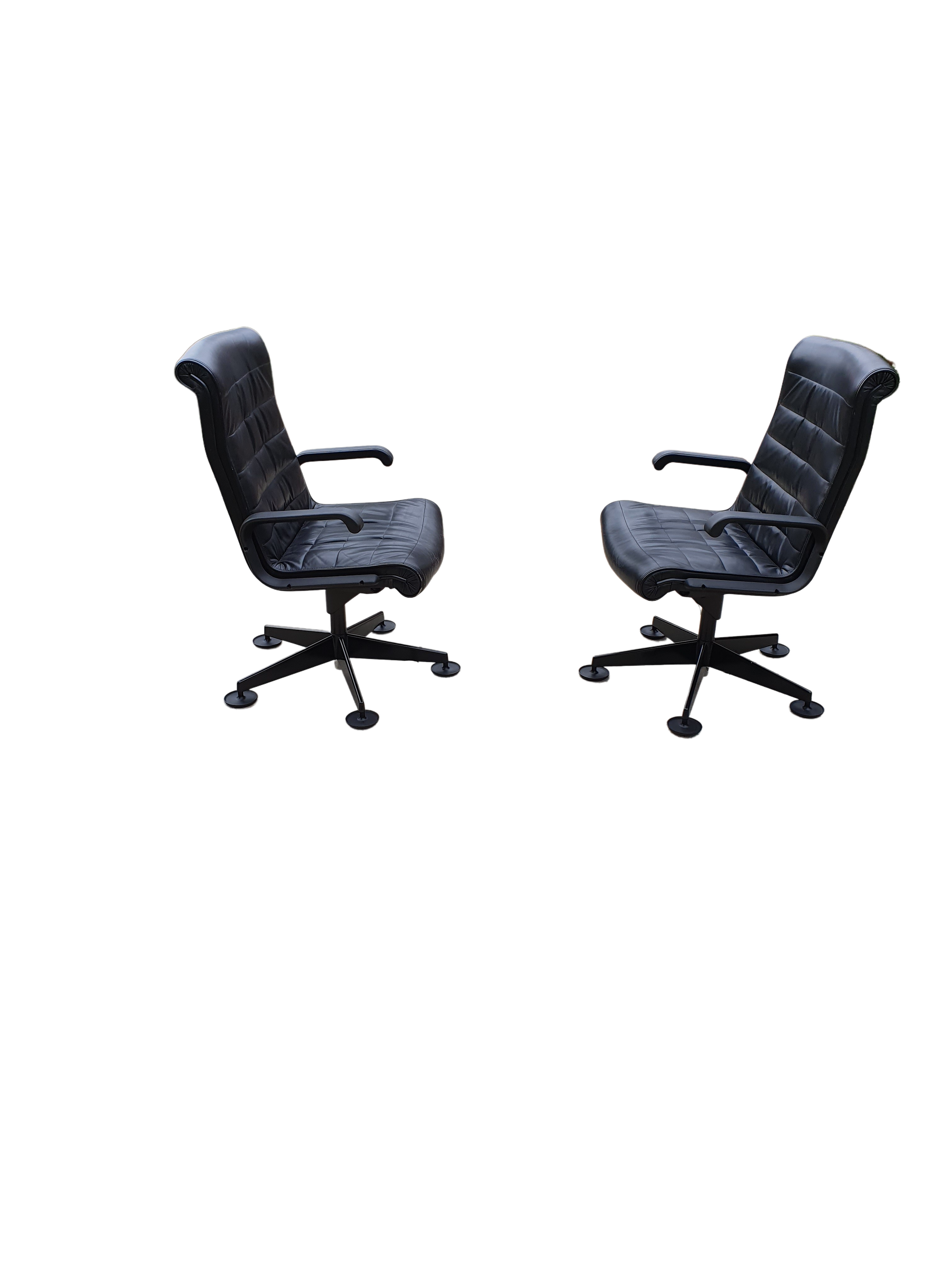 An eye-catching desk or conference chair designed by Richard Manufactured by Knoll International in the USA around