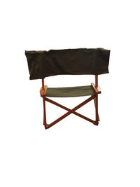 Praia opvouwbare stoel.
 Voor Gavina 1968.
 Hoogte 75 / breedte 57 / diepte 44 / zithoogte 40 cm